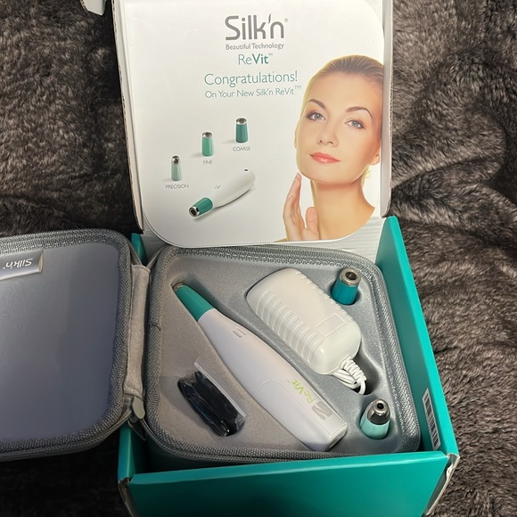 Silk’n ReVit Derm Diamond Tip Exfoliation - Picture 2 of 3